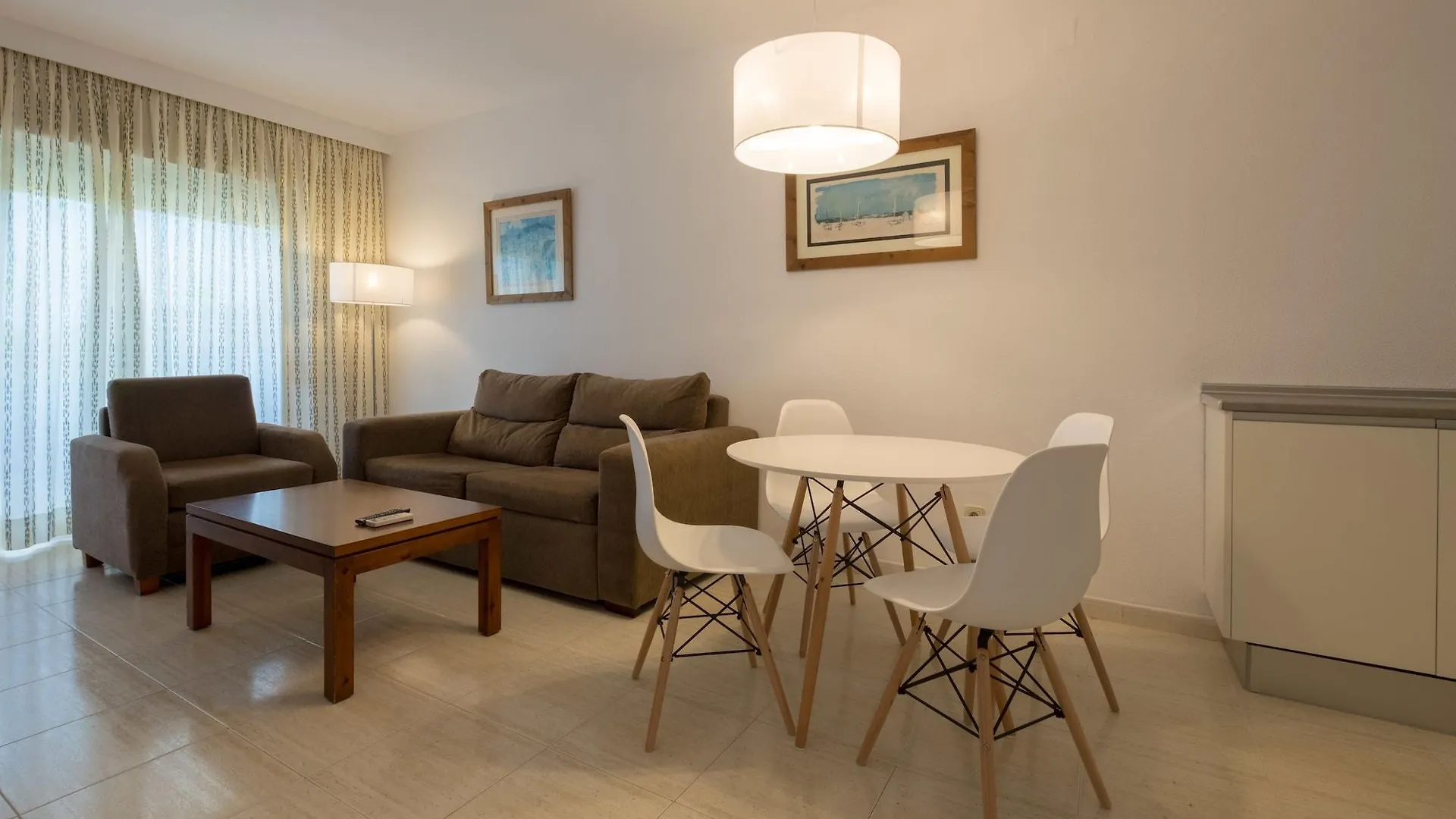 Aparthotel Las Dunas Chiclana de la Frontera
