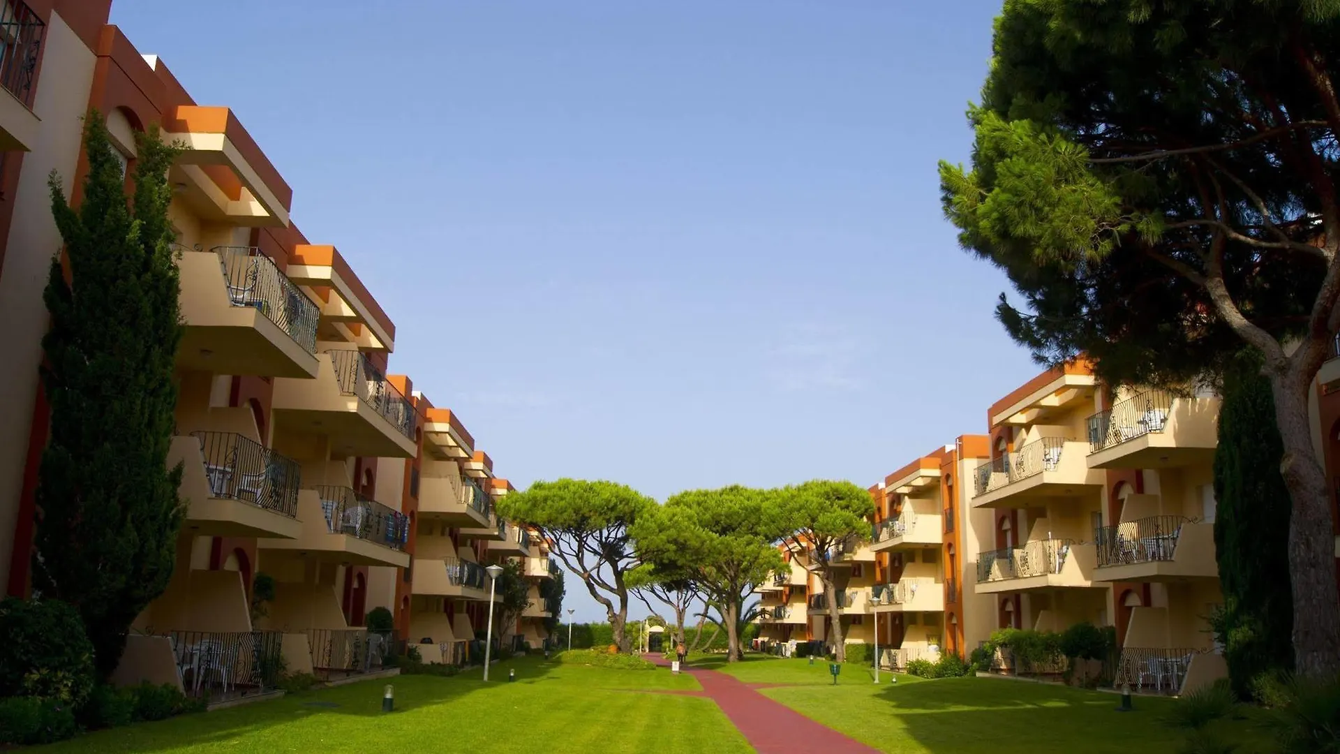Aparthotel Las Dunas Chiclana de la Frontera 4*,  Spain
